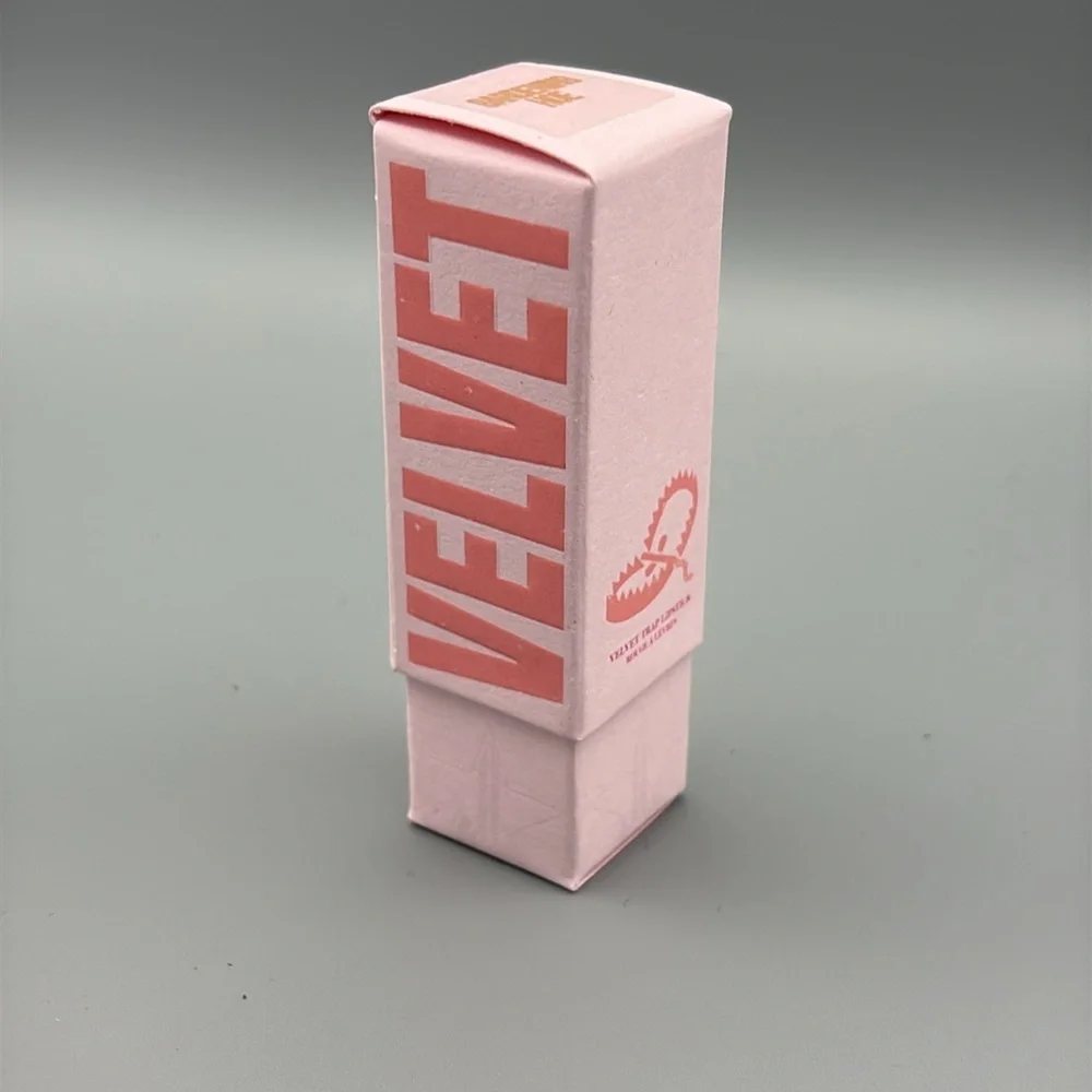 Jeffree Star Velvet Trap Gardening H.O.E. Nude Matte Lipstick new in box